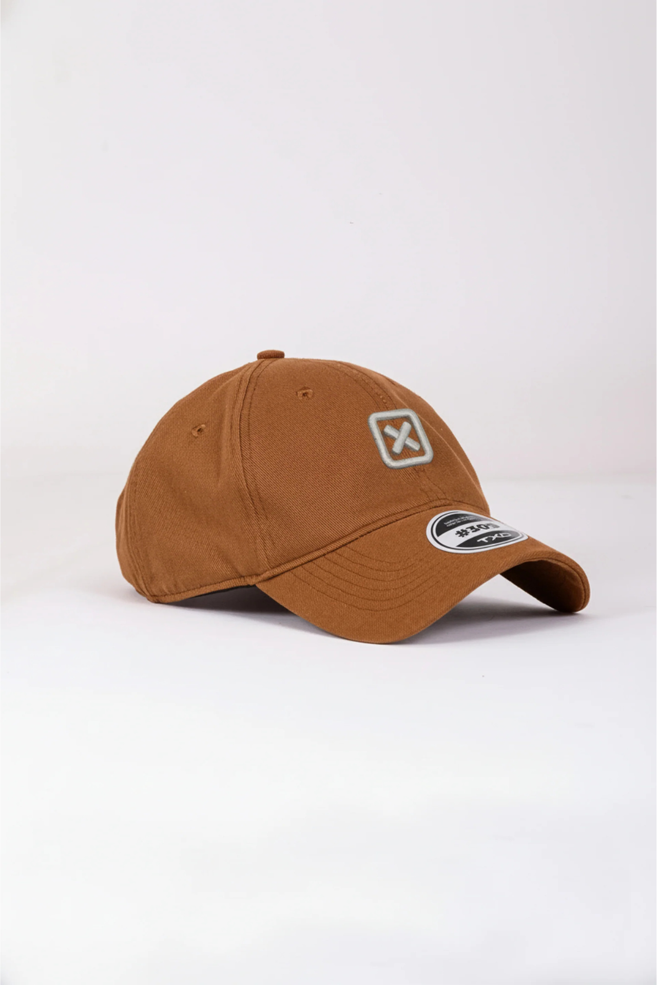 LUXURY CLASSIC BROWN CAP – TIMELESS DESIGN WITH REFINED STYLE