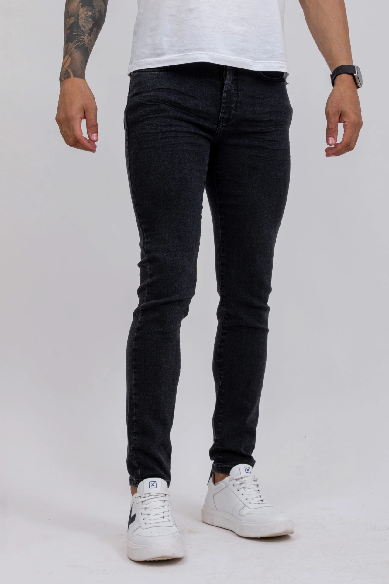 LUXURY BLACK DENIM JEANS – PREMIUM FABRIC WITH SUPERIOR COMFORT